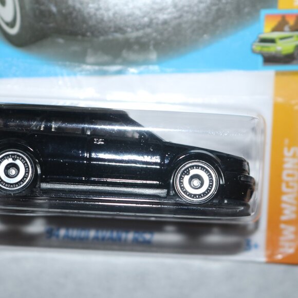 Hot Wheels lot of 4 Audi all NIP 1:64 scale - Picture 2 of 5